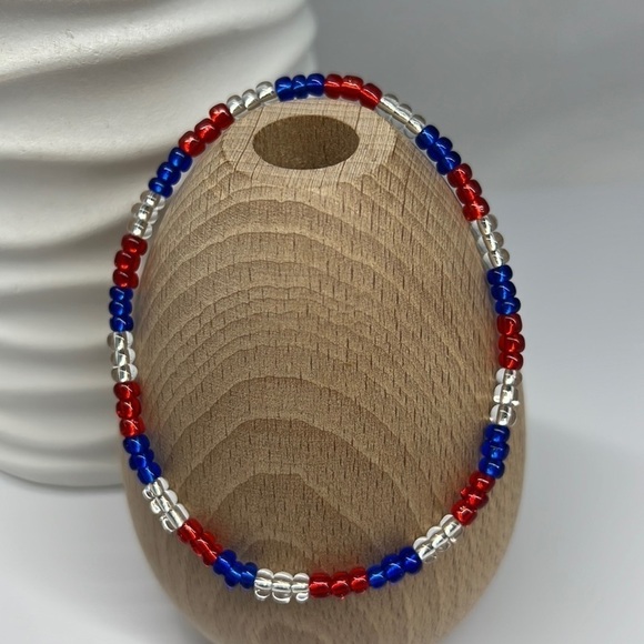 STRETCH Beaded Anklet Red White & Blue - Picture 1 of 9